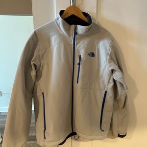 The North Face Men's Light Gray Performance Jacket